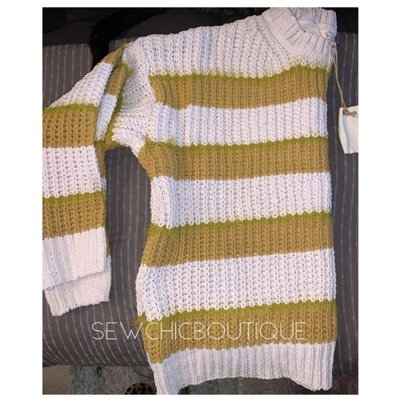 Ultra Soft Mustard Striped Pullover Sweater - Picture 6 of 7